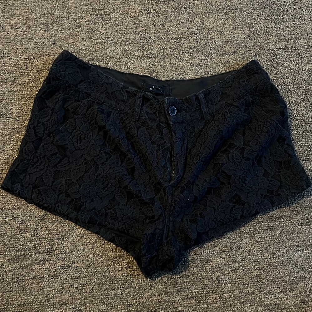 Iris Los Angeles shorts